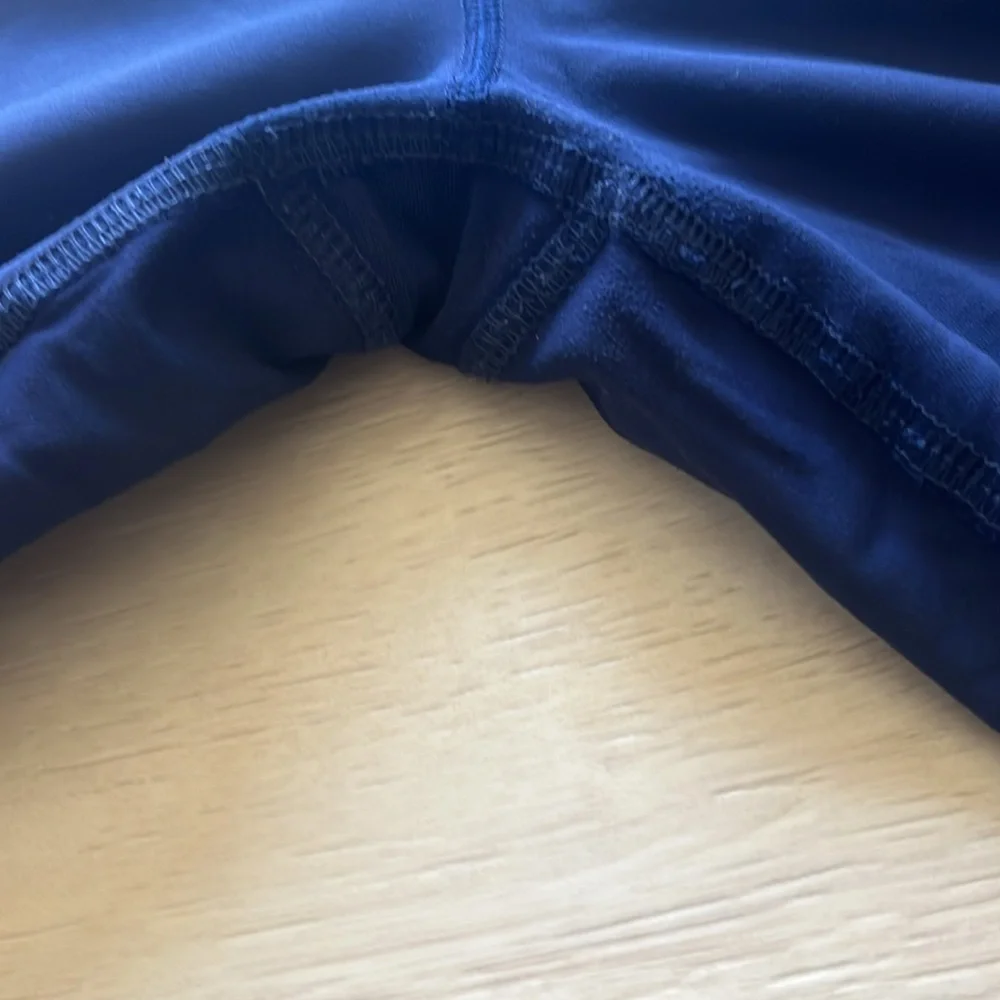LULULEMON :: LEGGINGS